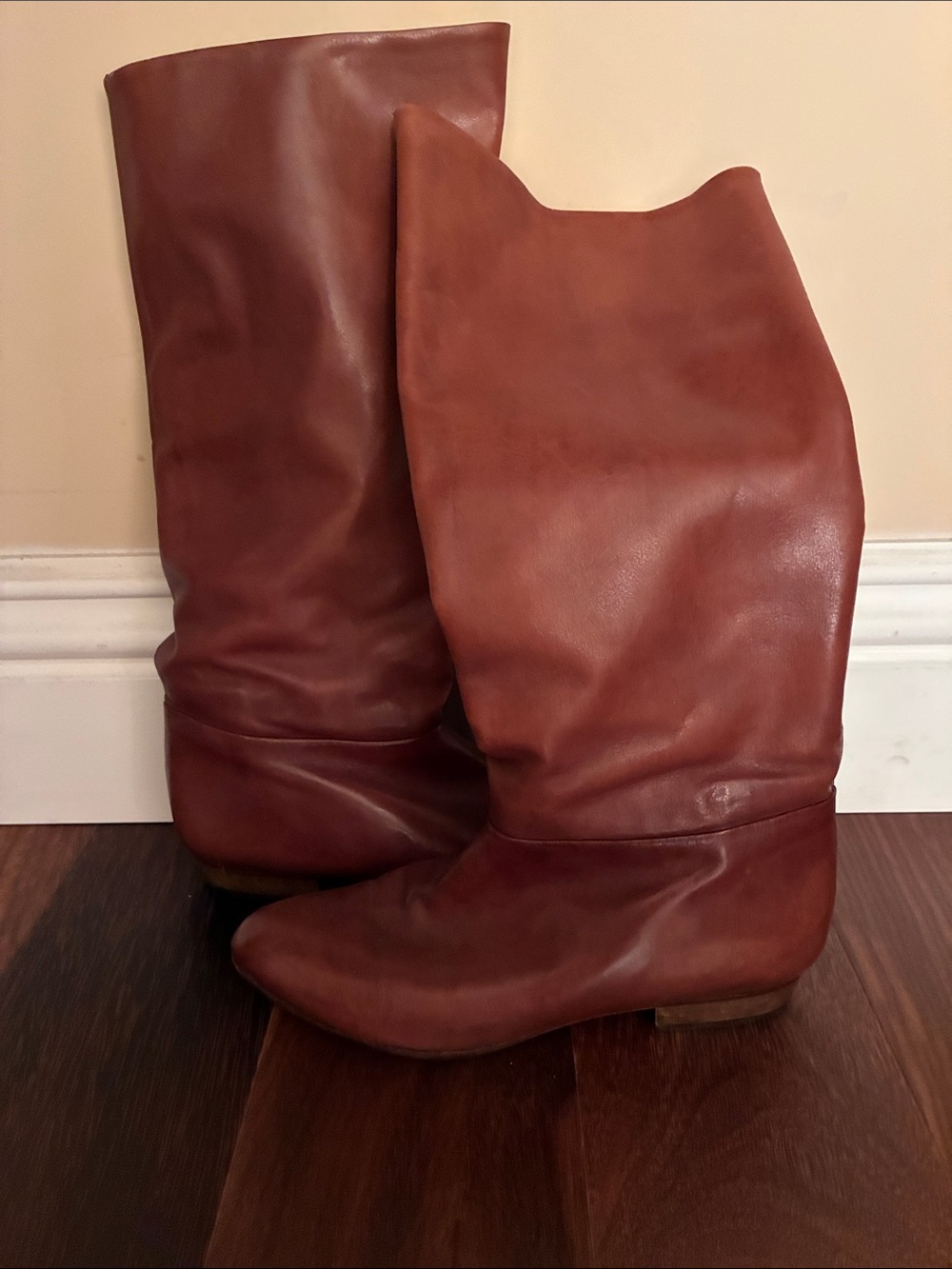 Classic Tall Leather Boots in Chestnut Brown
